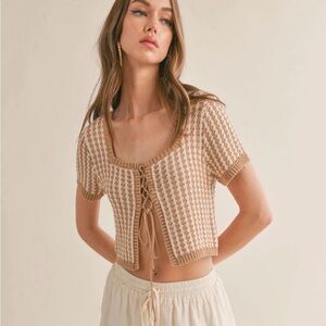 Sage Women's Cream and Tan Knit Crop Top